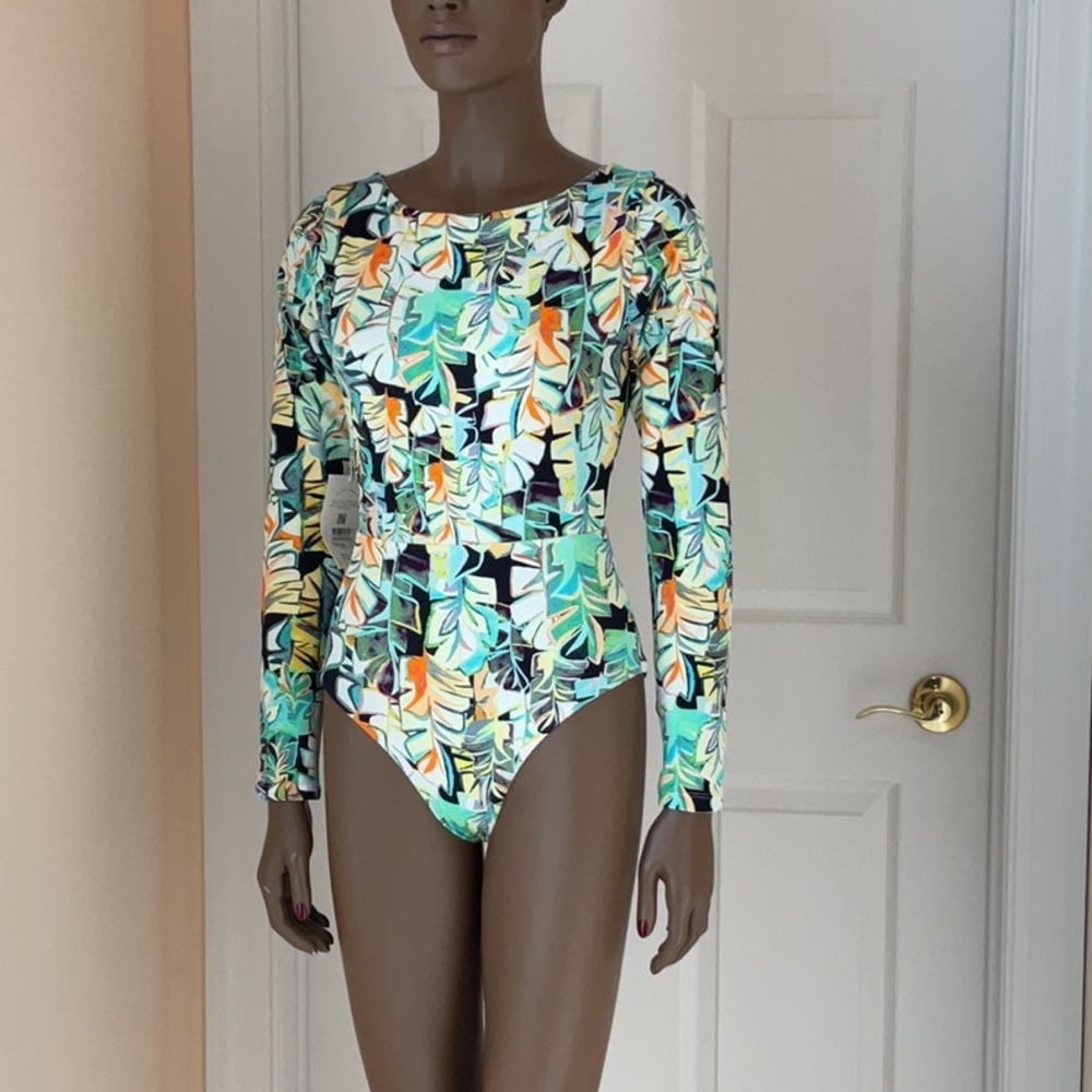 Maaji  Reversible Tropical Leaf Print One Piece Swimsuit